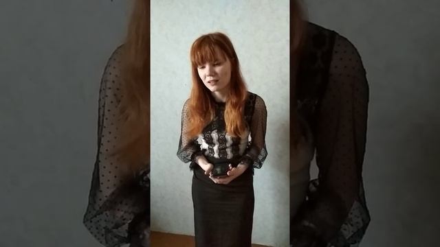 Страна читающая — Анастасия Бугаева читает произведение «Вчера еще в глаза глядел..» М. И. Цветаево смотреть онлайн