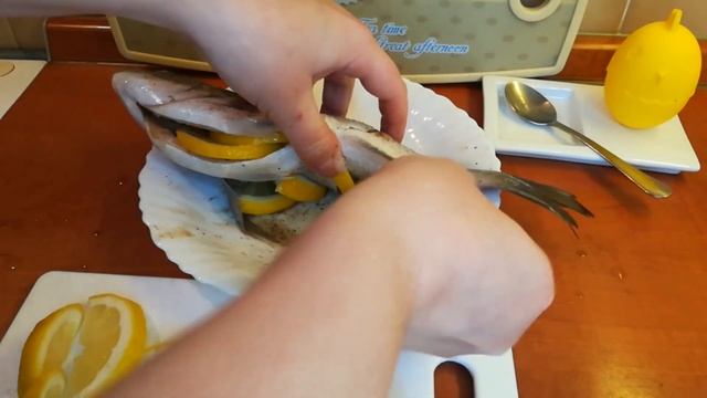 Я никогда не ела такой вкусной рыбы❗Самый сочный рецепт, который тает во рту! смотреть онлайн