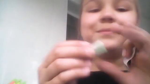 Море ….стоп какое - такое море ?Конечно жвачки! смотреть онлайн