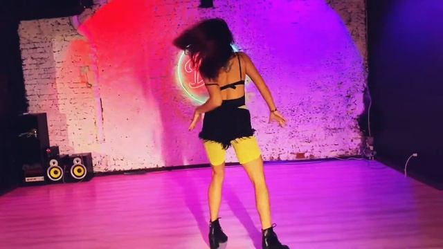 Dancehall с Дашей смотреть онлайн