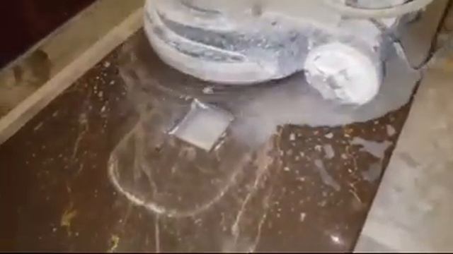 Как очистить пятно мрамора чтобы он блистель?