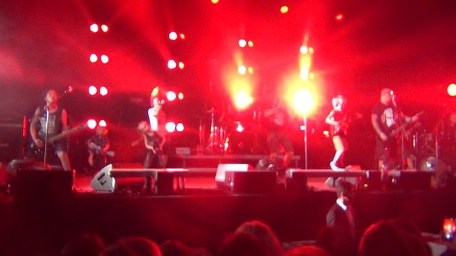 План Ломоносова - Бегом @ Панки в городе 2022 Atmosphere Москва 13.08.2022 смотреть онлайн