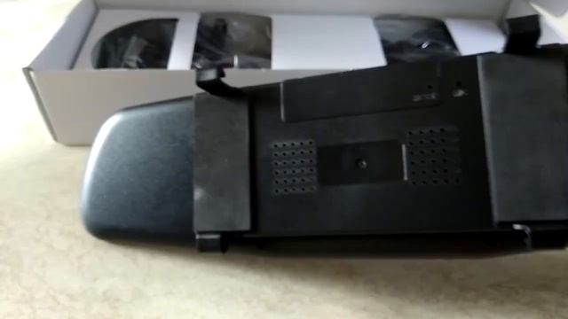 ВидеоОбзор видеорегистратора-зеркало Vehicle Blackbox DVR L9000 FullHD 1080p смотреть онлайн