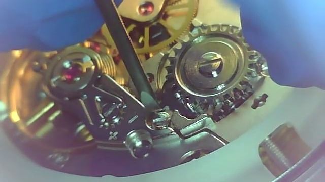 ETA  2824 2 Mainspring Change 2