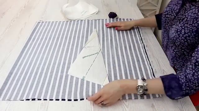 Как совмещать полоски при раскрое. Фишки работы с тканью в полоску смотреть онлайн