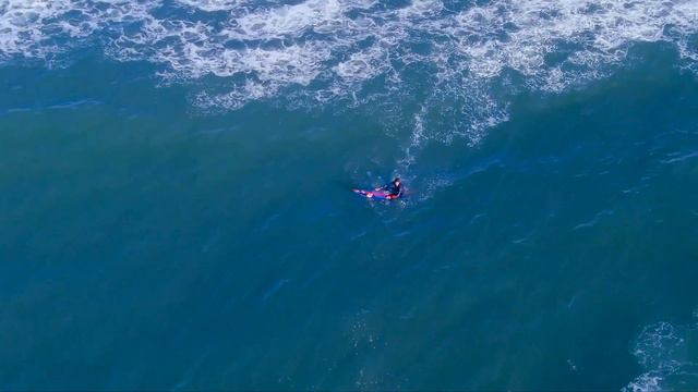 Mavericks from a Drone 12/08/2020 4K смотреть онлайн