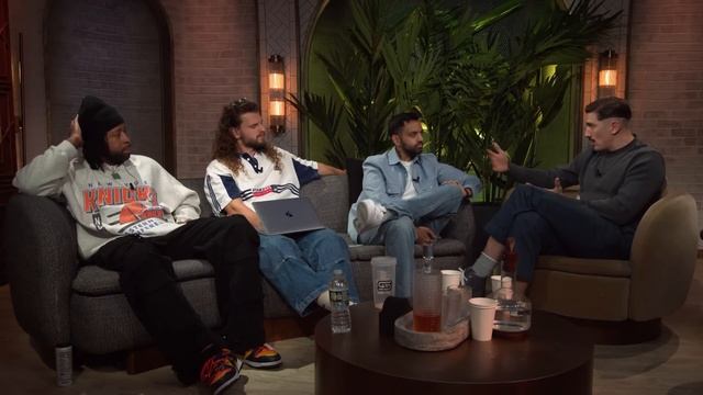 Israel & Palestine Conflict, UFC 294 Reaction, & Schulz Tour Recap смотреть онлайн