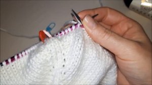 Кардиган "Звезда" цельновязанный спицами, реглан сверху. Часть 2.