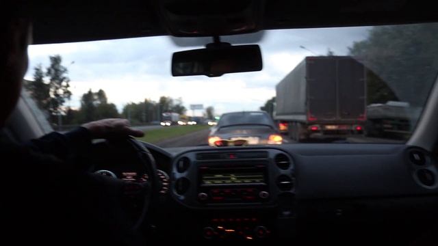 Сколько зарабатывает хороший электрик? День с электромонтером. Где учится на электрика.