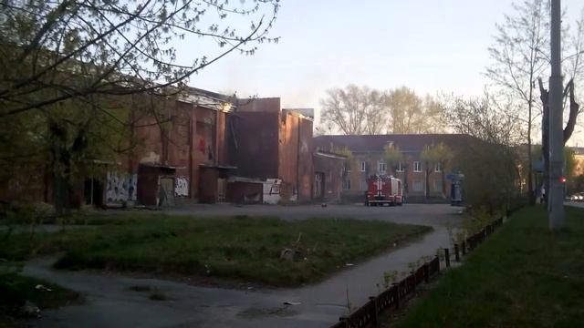 Пожар в заброшенном кинотеатре "Темп". смотреть онлайн
