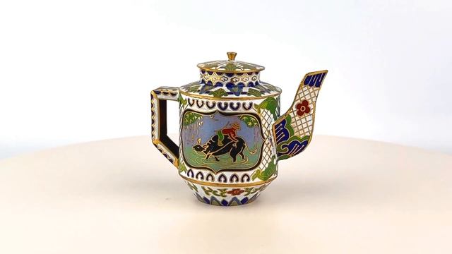 Чайник Cloisonne. Китай, эмаль клуазоне, 1900-1950 гг. смотреть онлайн
