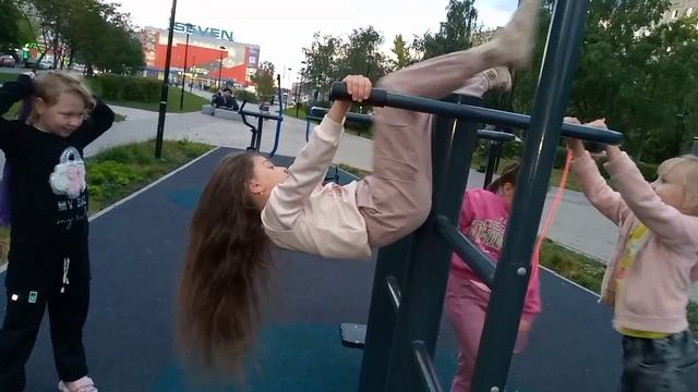 YouCut_20230823_112021573.mp4 смотреть онлайн