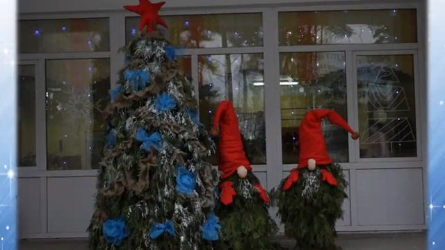 Новогодние украшения нашего колледжа. смотреть онлайн