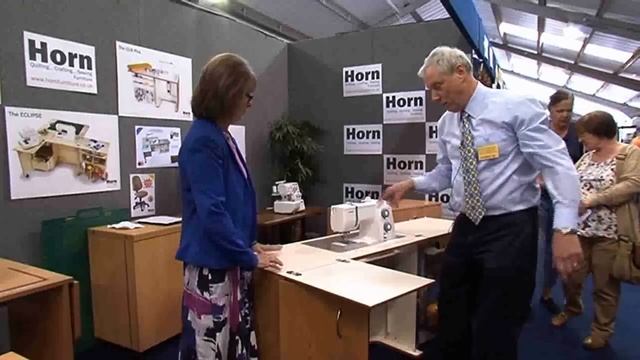 Horn Sewing Machine Cabinets - with Valerie Nesbitt смотреть онлайн