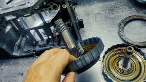 VW Polo  акпп 09G (TF60sn), не работает Акпп!  потому что,  попал антифриз в акпп!!! ремонтируем.