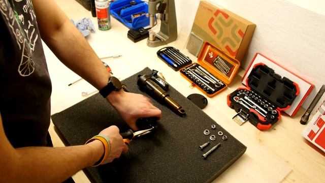 Neuer Dämpfer für mein Enduro Bike - FOX FLOAT X (Teil 1) смотреть онлайн