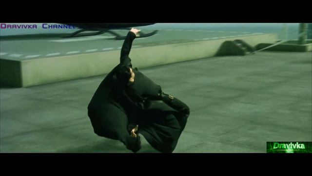 Нео Уворачивается от Пуль Агента ... отрывок из фильма (Матрица/The Matrix) 1999