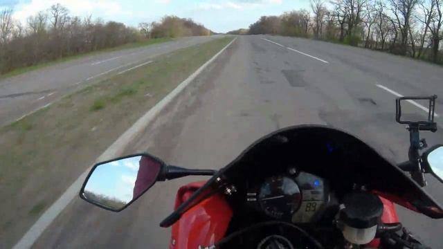 СКОЛЬКО ЕДЕТ YAMAHA R1 МОТОВЛОГ НА СКОРОСТИ 300 км/ч