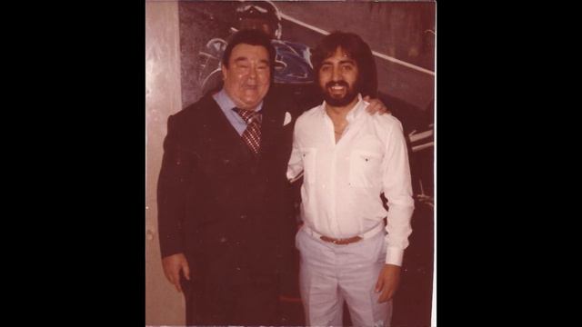 Reynaldo Reyes- Video de su vida смотреть онлайн