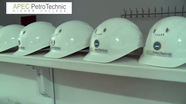 «Высший колледж APEC PetroTechnic» смотреть онлайн