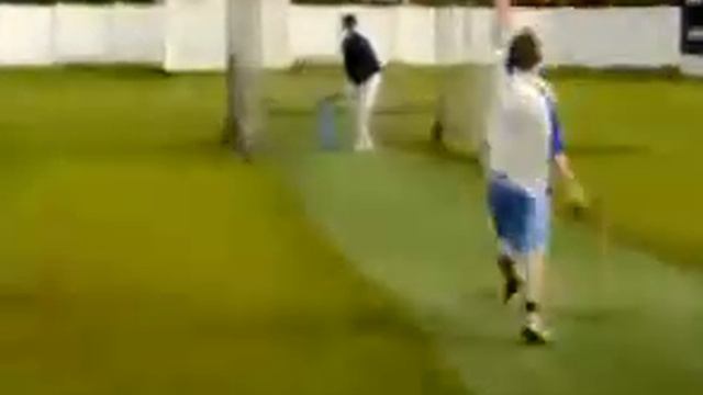 Kenny been hit for 6 by Kiel. смотреть онлайн