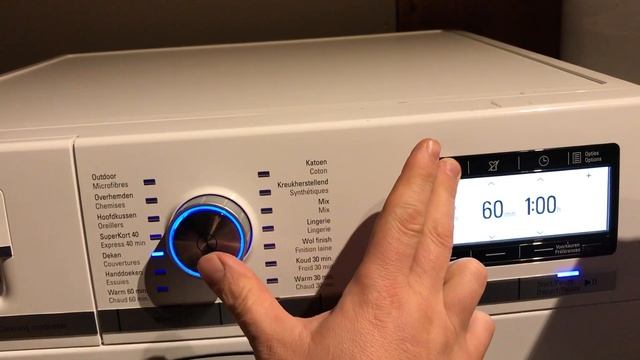 Siemens iQ800 WT47Y701FG/07 test mode смотреть онлайн