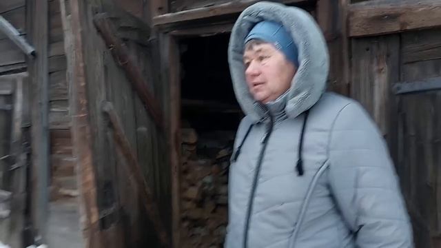 НАЧИНАЕМ РЕМОНТ У ЕЛЕНЫ ИВАНОВНЫ!!! смотреть онлайн
