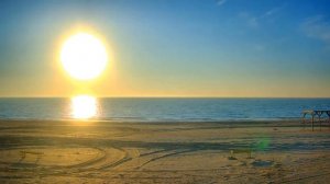 Рассвет на море. Заставка для телевизора и монитора