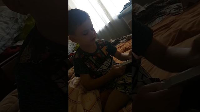 Максим продолжает сочинять сказки.... смотреть онлайн