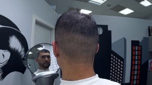 Как подстричь самого себя? Подстричь волосы самостоятельно.