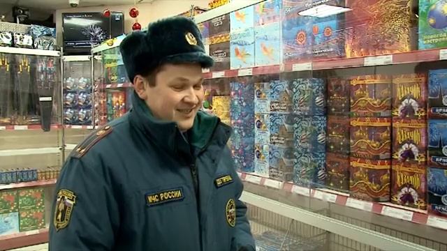 Петарды, салюты, фейерверки: пожарные проверили пиротехнику в Советском районе смотреть онлайн