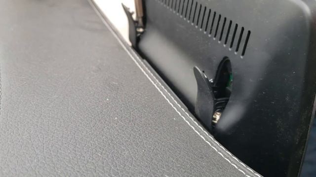 2016 2020 Mercedes X156 GLA250 GLA200 GLA45 HOW TO REMOVE NAVIGATION RADIO INFORMATION SCREEN