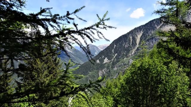Chamonix-Mont-Blanc, France. Шамони. Прогулка из Франции в Швейцарию :-)
