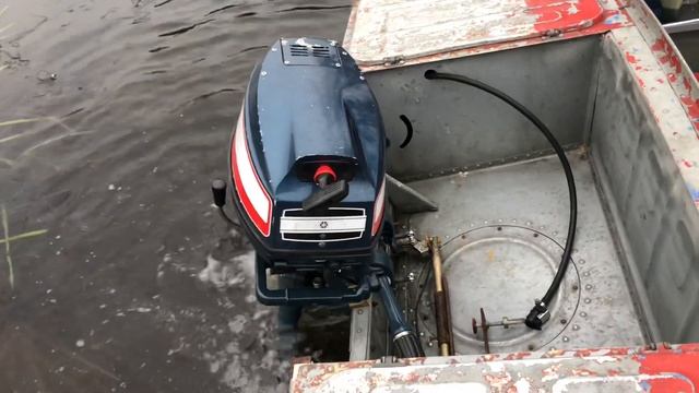 Прогресс 2м вытащили со льда,зимует на берегу смотреть онлайн