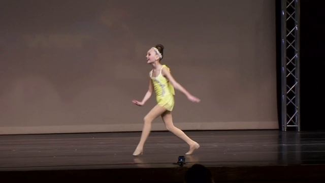 Be Anything - Maddie Ziegler смотреть онлайн