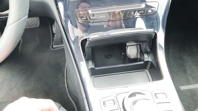 Mercedes Benz/ C180 2017 / 2017 Km baixo abaixo da tabela Fipe sem detalhes veja o vídeo смотреть онлайн