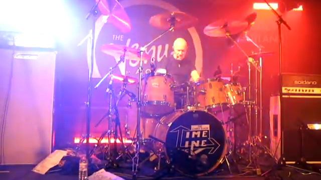 THE CHRIS SLADE TIMELINE -  THE CHRIS SLADE DRUM SOLO  - Glasgow 4-4-13