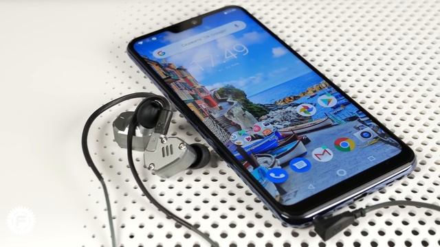 Опыт использования Asus Zenfone Max Pro M2 - нюансы Wi-Fi, порезанные частоты, камера Google и Q&A смотреть онлайн