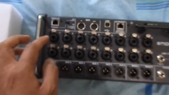 TUTORIAL Consola Midas MR18 (BASICO)