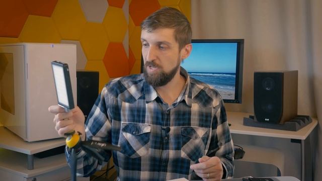 Портативный RGB-свет для съемок. Подешевле Vs подороже.