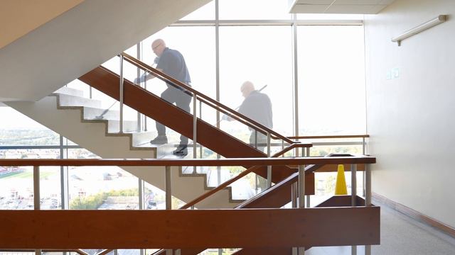 Archie McWhinnie | South Lanarkshire Council Cleaning Supervisor | SC-100 Testimonial смотреть онлайн