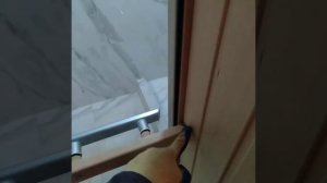 Стеклянная дверь открывается в парилку. Как сделать магнит?