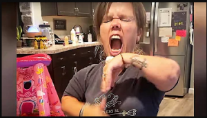 САМЫЕ СМЕШНЫЕ ВИДЕО ФЕЙЛЫ ЛЮДЕЙ 2022! ПОДБОРКА ЛУЧШИХ ПРИКОЛОВ 2023 В МИРЕ! Я РЖАЛ ДО СЛЕЗ