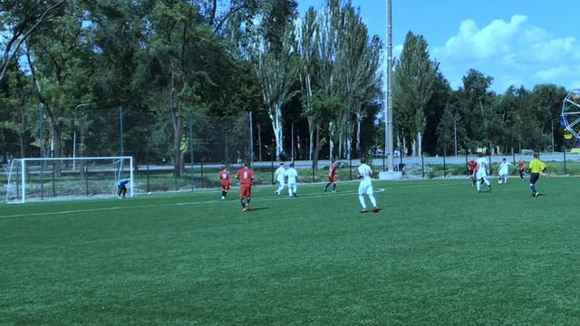 Красавец гол Кривбасса в ворота команды Хлебзавод №9 смотреть онлайн