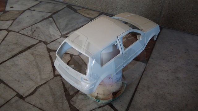 Restauro Volkswagen Golf IV (1998) [Bburago made in Italy 1/24] смотреть онлайн