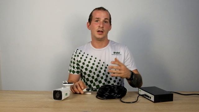 IP-камера SVN-400CF30XPOE с бесплатным удаленным доступом XMEyE смотреть онлайн