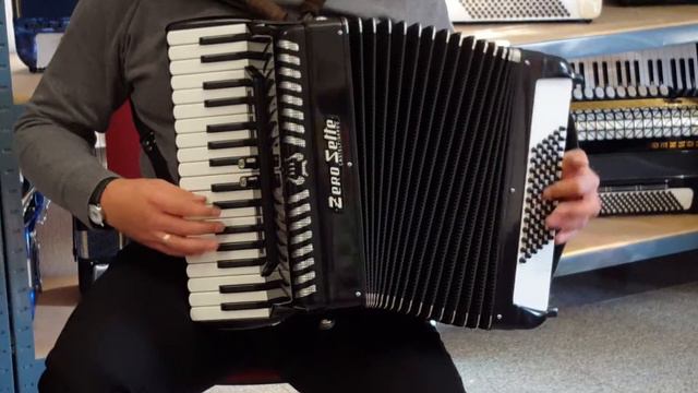 Klangprobe Akkordeon Zero Sette S11 смотреть онлайн