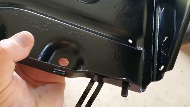 Pajero/shogun Battery Box Removal mitsubishi 1994 2.8 TID 5 Speed смотреть онлайн