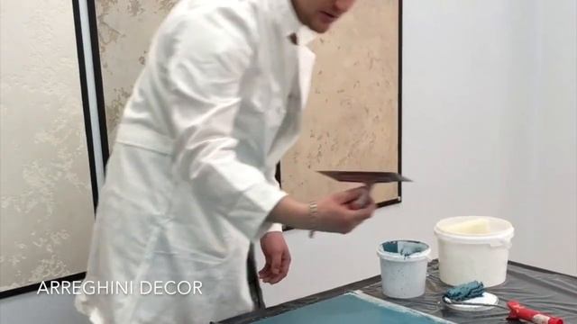 Нанесение декоративной краски мокрого шелка ESSENTIA смотреть онлайн