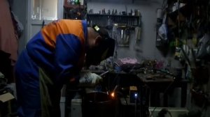 Печь под казан (своими руками) из старого бойлера 80л.[Легко и просто]